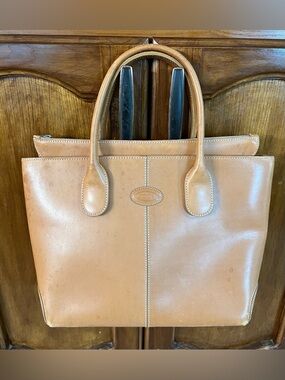 Tod's Camel Natural Leather Double Handle Small Handbag/Tote Bag!